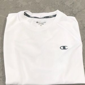 Champion dry-fit white short sleeve t-shirt medium